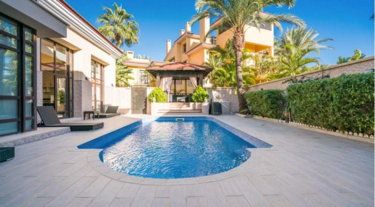 Bahia De Banus Bungalow Deluxe Apartment *