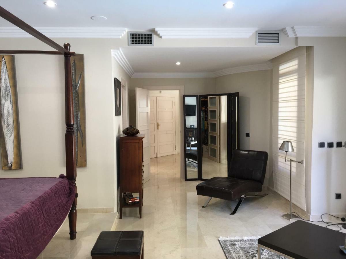 Bahia De Banus Bungalow Deluxe *
