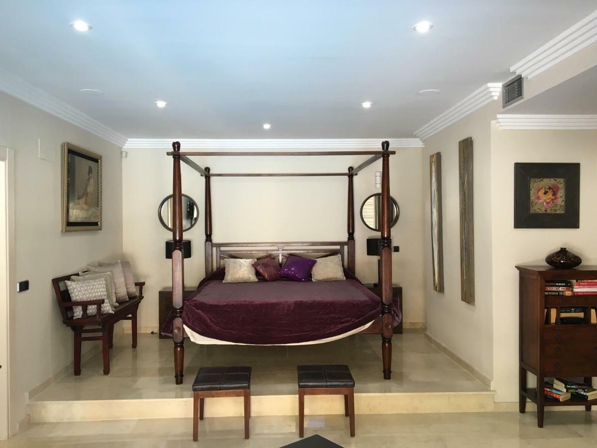 Bahia De Banus Bungalow Deluxe Apartment Marbella