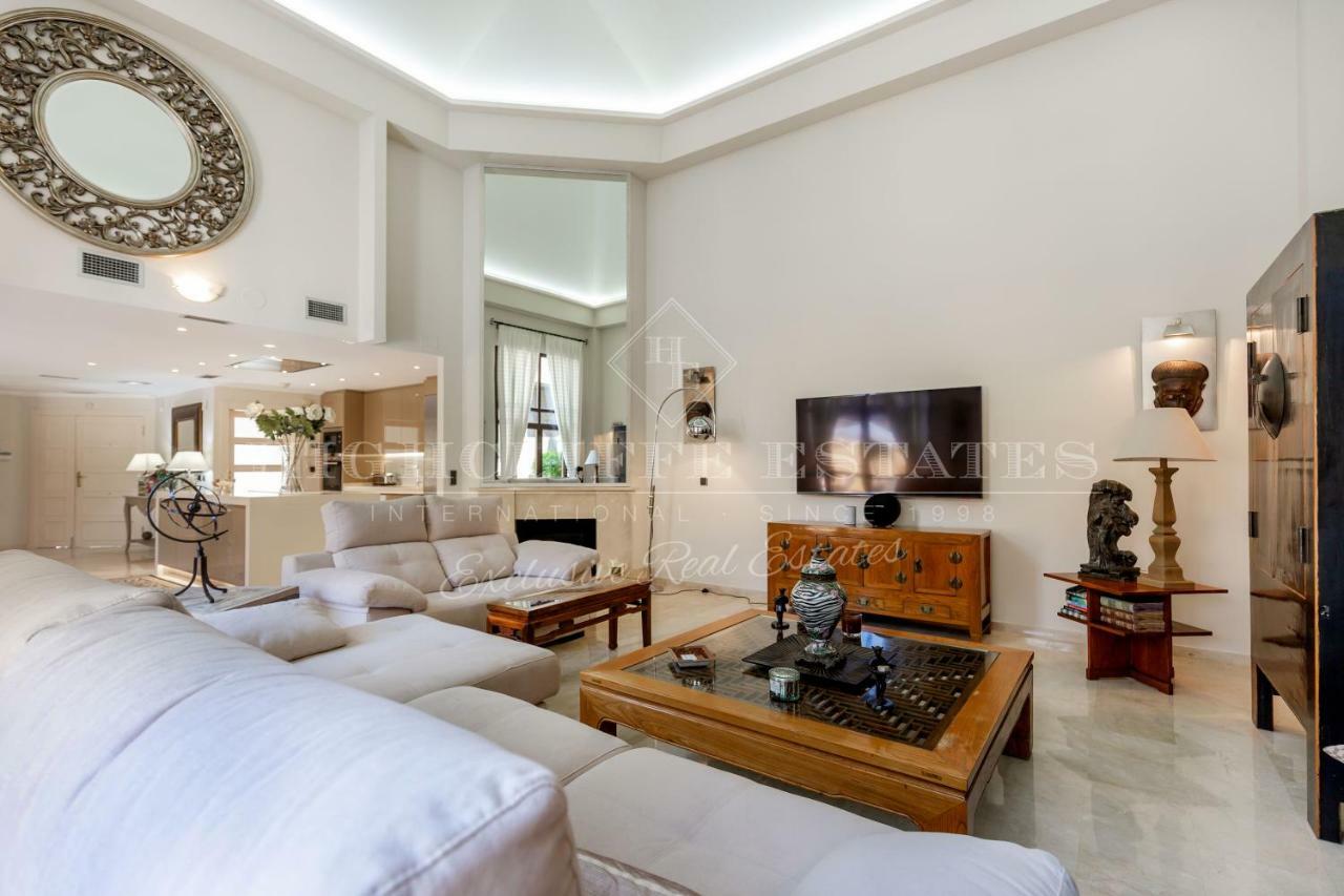 Bahia De Banus Bungalow Deluxe Apartment Marbella