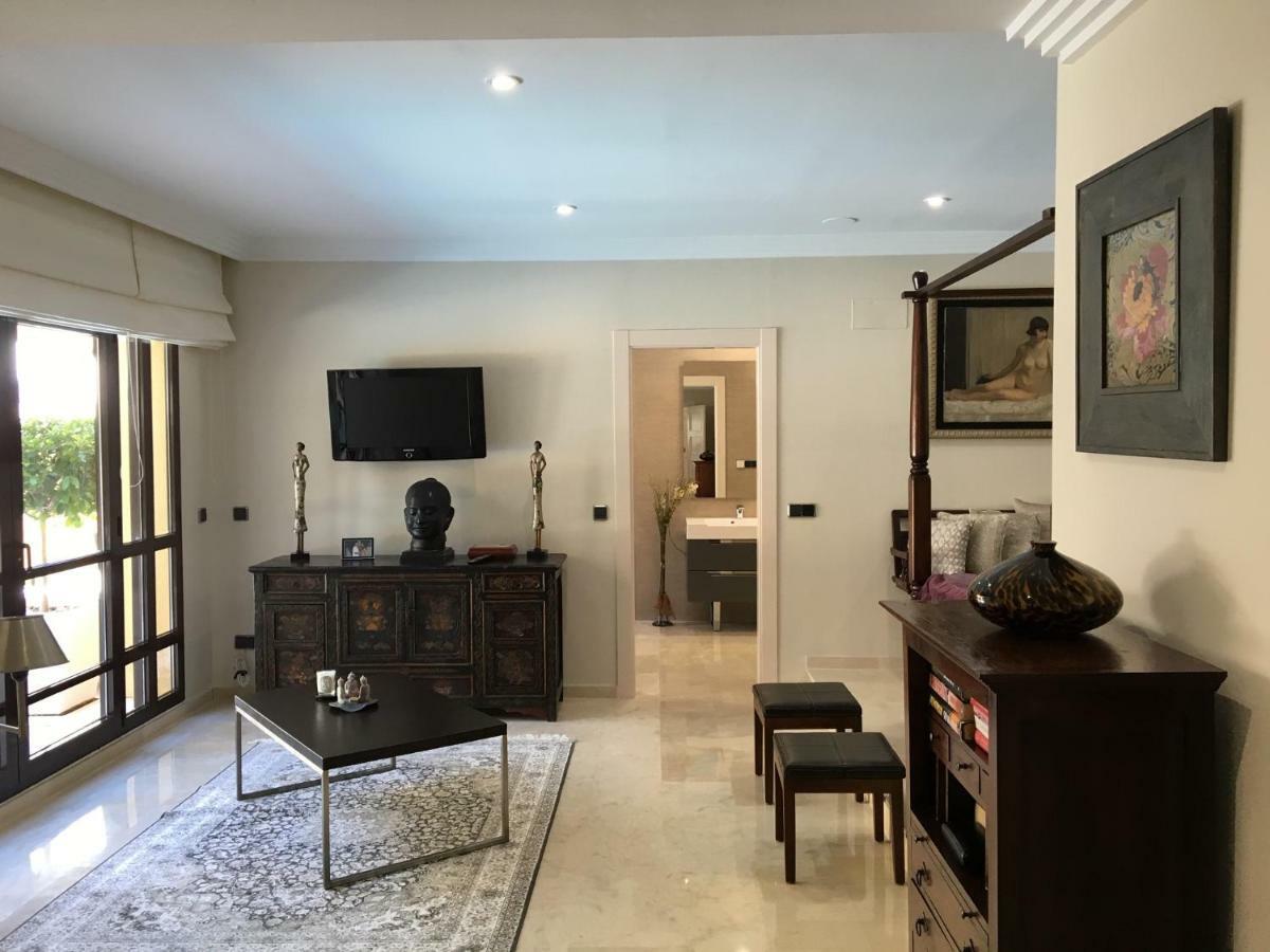 Bahia De Banus Bungalow Deluxe * Marbella